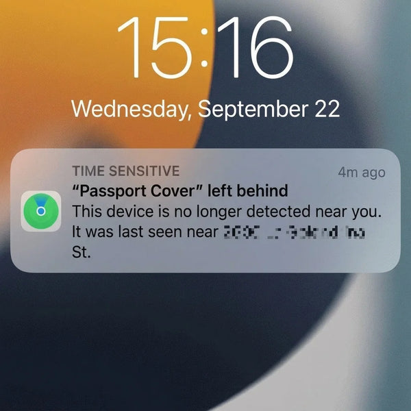 Real-time luggage tracking on phone at airport
